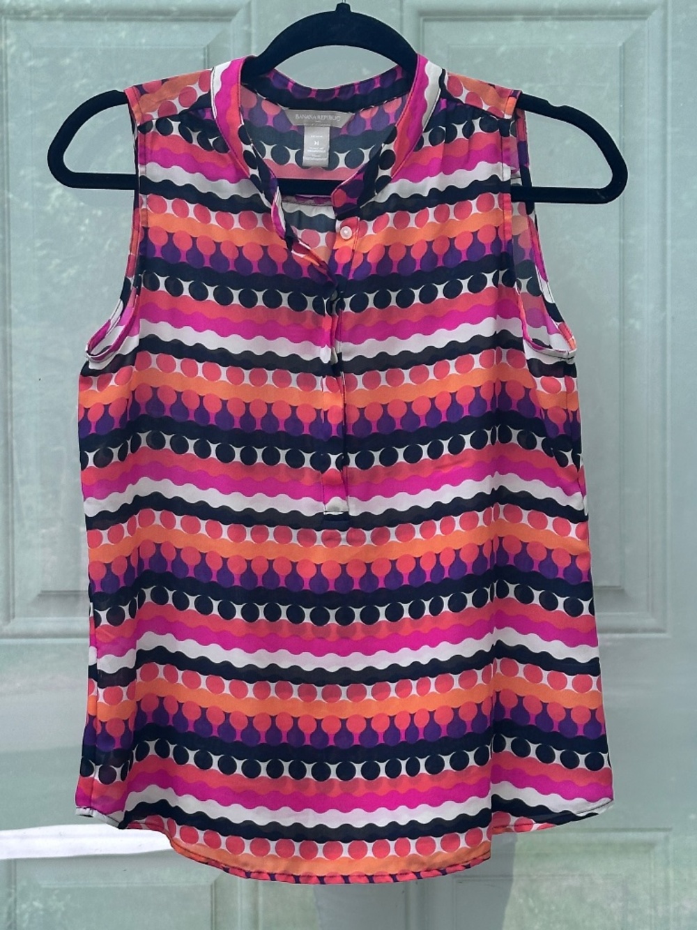 Banana Republic colorful sleeveless top, size M
